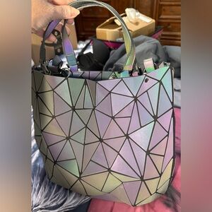 Geometric Luminous purse handbag